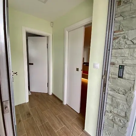 Apartmanovy Dom Castle Prievidza